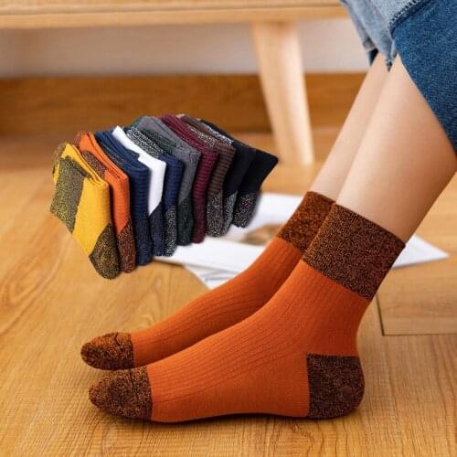 1 Pair Fashion Women Glitter Socks Casual Striped Socks Female Girls Silver Shiny Long Socks Woman Sox Calcetines Meias