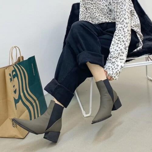 Yuejisheng Women's Slip-ons