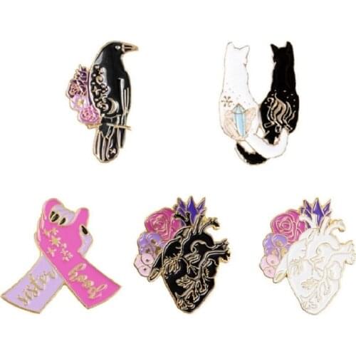 Cartoon Fun Animal Black and White Cat Bird Heart Flowers Hands Enamel Brooch Alloy Badge Clothes Bag Pin Woman Jewelry Gift Kid