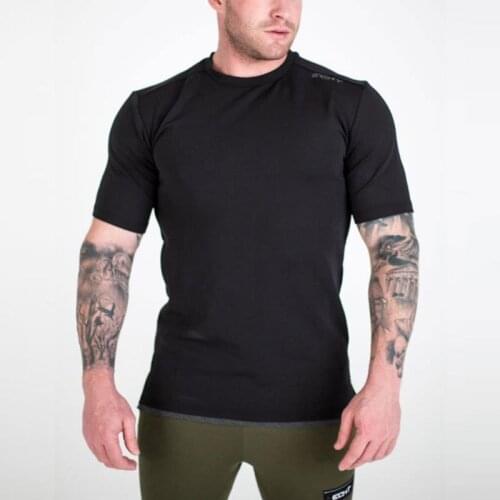 Men T-shirt 2021 New Round Collar Cotton Short Sleeve Male Leisure Fitness Slim Tops Summer Quick-dry Breathable Brand Clothing