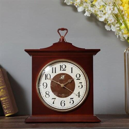 Simple Table Clock Living Room Creative European Retro Pendulum Clock Office Desktop Clock Vintage Ornaments Home Decor