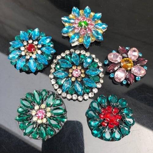 High-grade circular brooch glass patch custom diamond ring diamond crystal overcoat applique hand-made diy clothing accessories