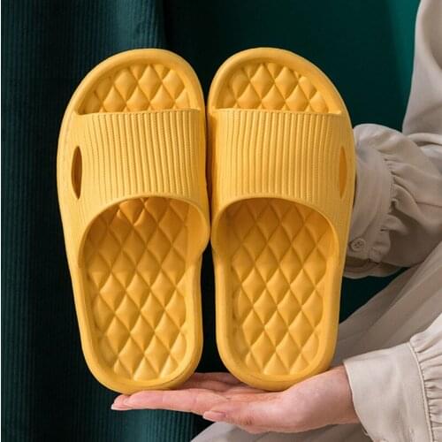 Casual Indoor Soft-Soled Slippers Female EVA Four Seasons Suitable For Bathroom Non-Slip Bath Sandals Summer Couple Home Shoes