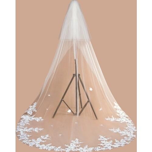 Good Quality Soft Tulle 3 Meters Lace Edge Cathedral Wedding Veil With Comb Two Layers White Ivory Bridal Veils Veu De Noiva