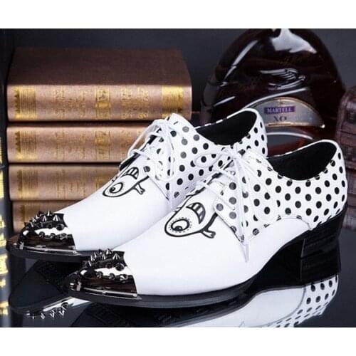 Christia Bella Genuine Leather Male Party Derby Shoes Rivet Pointed Toe Dot Cartoon Pattern Mens Personalized Fashion Shoes