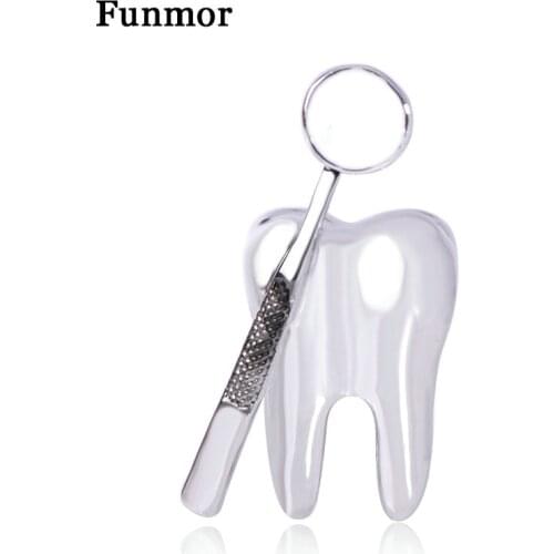 Funmor Casual Mouth Mirror Tooth Brooches Enamel Pins Doctor Coat Blazer Shirt Decoration Jewelry Daily Work Accessories Gifts