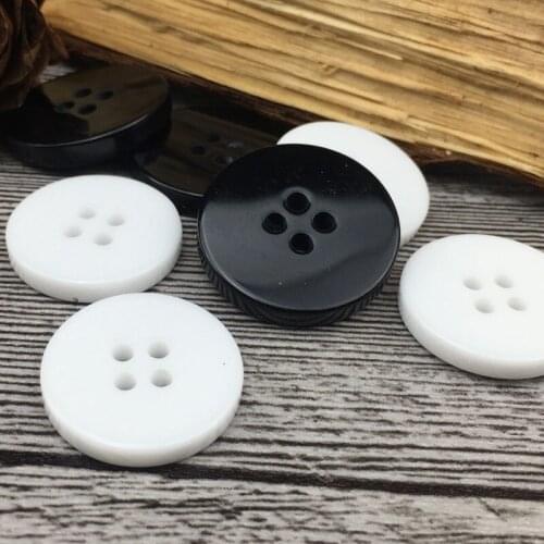 10-18 MM Four-Holes Two Flat Resin Buttons Childrens Fur Collar Coat Wewing On Shirt Pad Button Spot