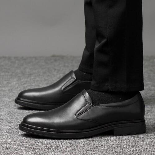 Mens dress shoes Autumn genuine Leather Shoes Square Head Crocodile Pattern Retro Casual Shoes slip on Pedal Set Foot men Shoes