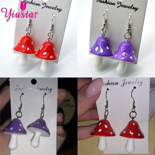 Oly2U Dangle Earrings