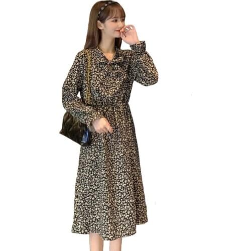Autumn and Winter New Thick Corduroy Floral Dress Womens Long Sleeve Dress Female Temperament Clothes Slim Mid-length Dresses