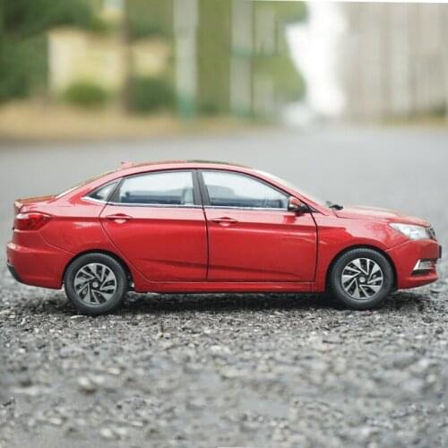 1:18 Scale Alloy V7 2014 Car Model Static Diecast Vehicle Toys Adult Collection Collectible Souvenir Ornaments Display Gifts