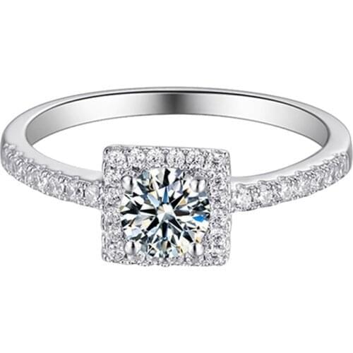 Luxury 100% 925 Sterling Silver Created Real 0.5 Carat D Color Moissanite Square Engagement Rings For Women Party Fine Jewelry