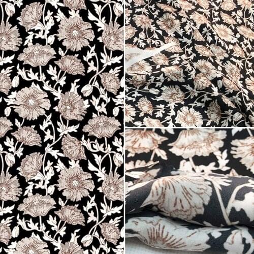 Spring / Summer 2021 New European and American Brand Black Background Daisy Non- Elastic Satin Printed Clothing Fabric