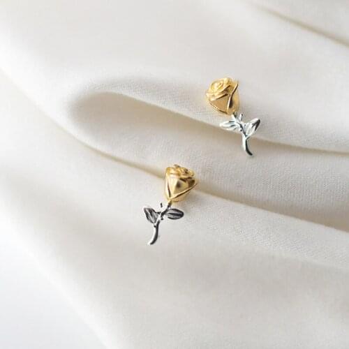 Woman Exquisite Silver Plated Cute Rose Flower Stud Earrings Sweet Temperament Flower Earrings Jewelry For Women Lovers Gifts