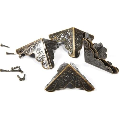 30PCS Case Box Corners Brackets for Furniture Decorative Triangle Rattan Carved Decorative Corner Protector Corner Bracket