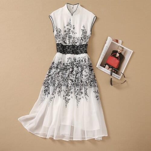 European and American womens wear for summer 2021 Sleeveless collar Fashion lace Mosaic print white dress