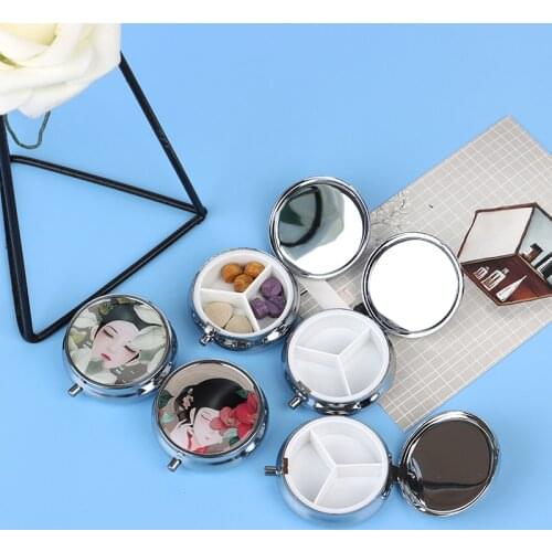 Medicine Organizer Portable Pill Box Makeup Storage Container Pastillero Pildoras Estuche Folding Pill Case Metal Pill Cutter