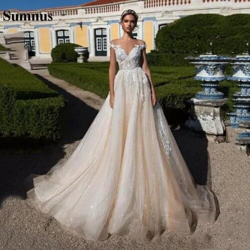 Sumnus Champagne Off The Shoulder Wedding Dresses Plus Size Tulle Lace Appliqued Sexy Illusion Bridal Dress with Buttons