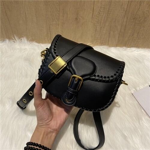 Niche Design Semicircle Woven Saddle Bag Retro Fashion Shoulder Bag New Simple generous Messenger Bag Female Bag Louie Vuiton
