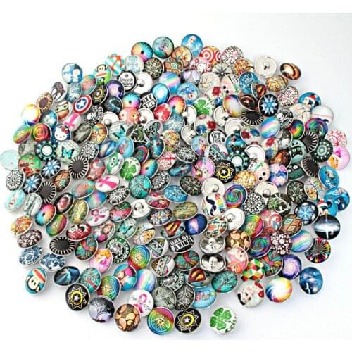 60pcs/lot 18mm Mix Random Glass Snap Button Fit DIY Women Hand Chain Bracelet Jewelry Breast Cancer Space Anime Different Design