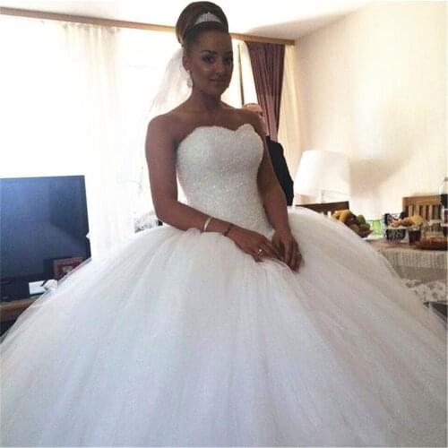 Crystal Beaded Wedding Dresses New Luxury Designer Sweetheart Tulle Puffy Ball Gown Lace Up Bridal Gowns 2023