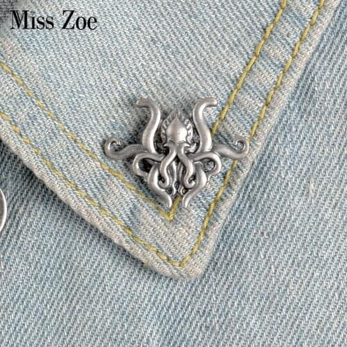 The Call of Cthulhu Enamel Pins Custom Lovecraft Novel Brooches Lapel Pin Shirt Bag Book Badge Jewelry Gift for Fans Friends
