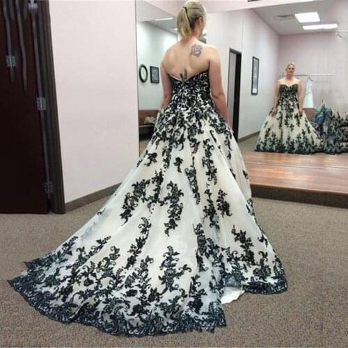 MYYBLE Cheap Ivory And black Lace Appliques Wedding Dresses Sweetheart Ball Gown Wedding Gowns Bride Dresses
