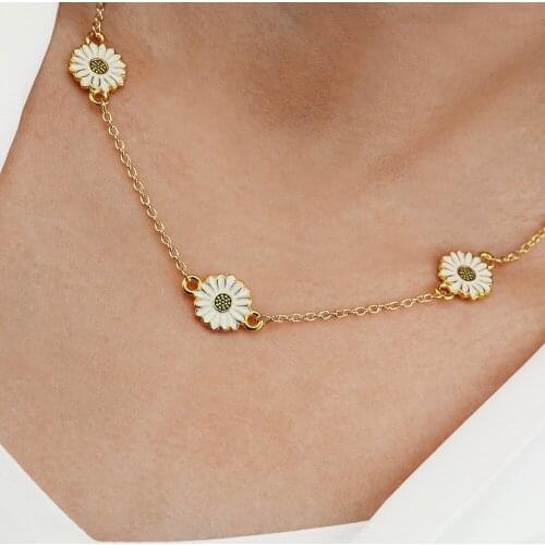 Fashion Daisy Necklace for Women White By Gold Flowers Necklaces Jewelry Christmas Graduation Mother Sister Gifts Bijoux Femme