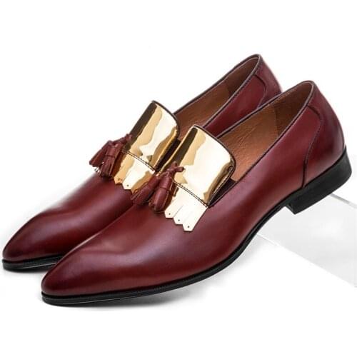 Fashion Black / Wine Red Loafer Mens Wedding Shoes Genuine Leather Dress Shoes Mens Formal Shoes With Tassel