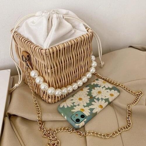 2021 New Fashion Straw Rattan Basket Bags For Women Pearl chain Crossbody Bag Ladies Summer Beach Bag luxury designer Handbags