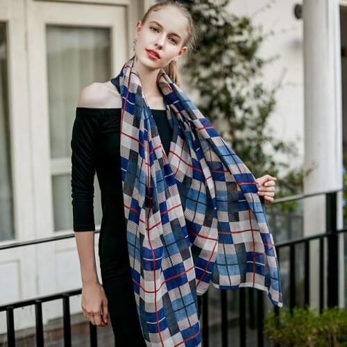 Women Plaid Scarf 2019 Autumn Winter New Soft Cotton Linen Scarves Fashion Wide Lattices Long Shawl Wrap Blanket Warm Tippet