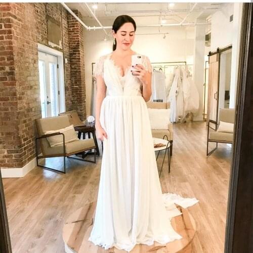 Bohemian Wedding Dress 2021 V-Neck Simple Lace And Chiffon With Court Train Short Sleeve For Women Bridal Gowns Elegant Beach