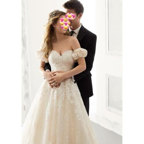 Princess Wedding Ball Gowns 2020 Lace Bodice Ivory Tulle Gothic Wedding Dresses for Women Appliques Sweetheart off Shoulder