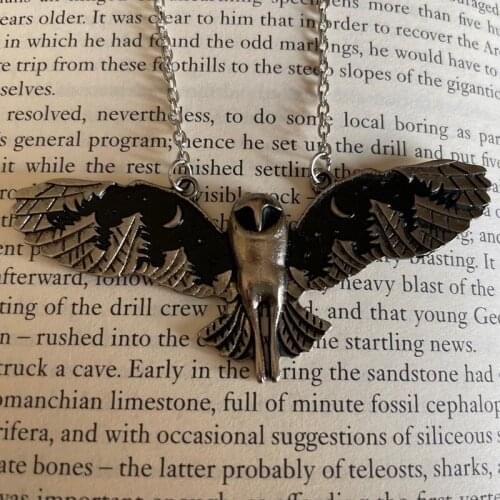 Vintage Owl Pendant Necklace for Women Men Chocker Necklace Witch Moon Phase Art Necklace Animal Totem Party Jewlery Gift