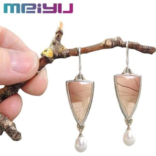 New Chinese Style Synthetic Willow Jasper and Pearl Earrings Creative Triangle Geometric Hanging Earrings for Women Party Gift