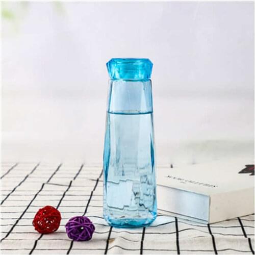 1 Pcs of Glass Water Bottle, Diamond Style