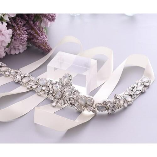 OLOMLB Bridal Wedding Belt Applique Belt with Flowers Bridal Accessories Sash Womens White Flower Belts Waist Belt