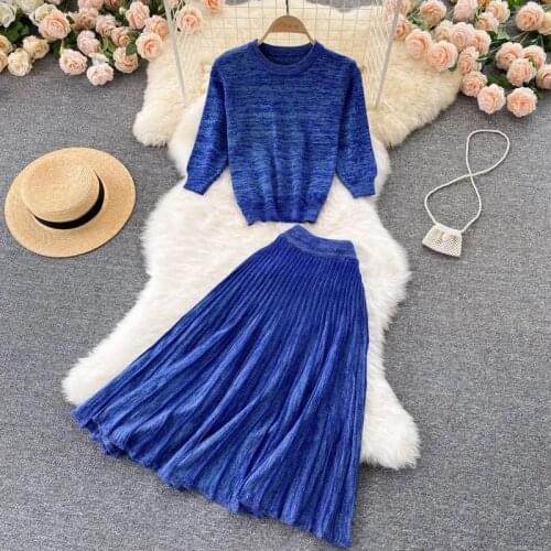 Autumn Two-Piece Womens Knitted Suit O-neck Knitted Sweater Top + High-Waist A-line Long Skirt Casual Womens Suit