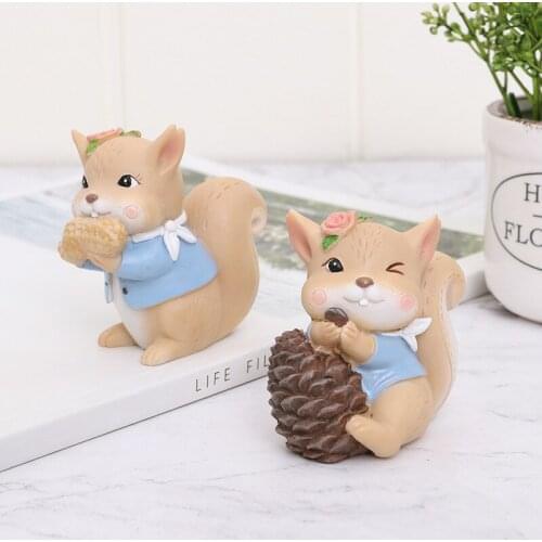 1pcs Cute Resin Squirrels Simulated Gardening Micro-Landscape Mini Simulated Squirrel Small Ornament