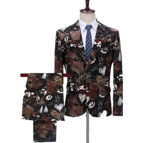 Men Vintage Two-piece Set Suits Love New Paper Stamp Print Night Club Singers Prom Party Tuxedo Latest Coat Pant Designs