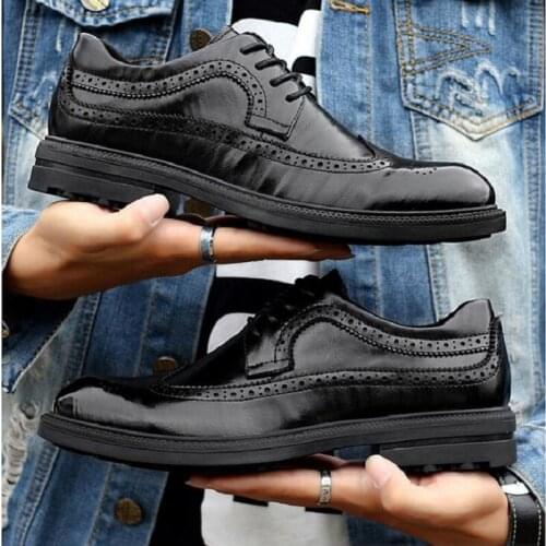 Fashion Men Genuine Leather Shoes Men Formal Dress Shoes British Gentleman Brogue Shoes Slip-On Men Oxfords Shoes 1A52