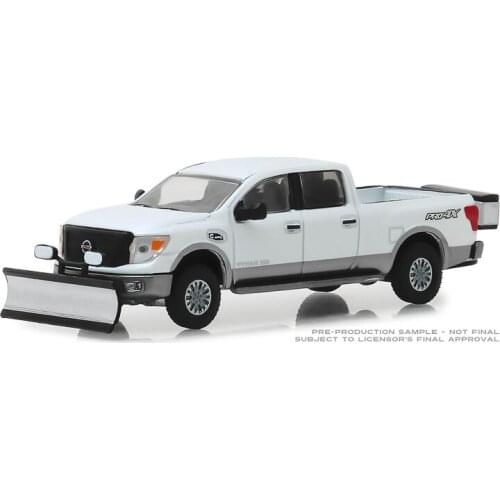 GreenLight 1:64 2018 Nissan Titan XD Pro-4X Alloy model car Metal toys for childen kids diecast gift