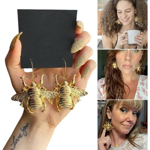 Big Bumblebee Earrings Retro Alloy Earrings Women Jewelry Queen Style for Women Girls HSJ88