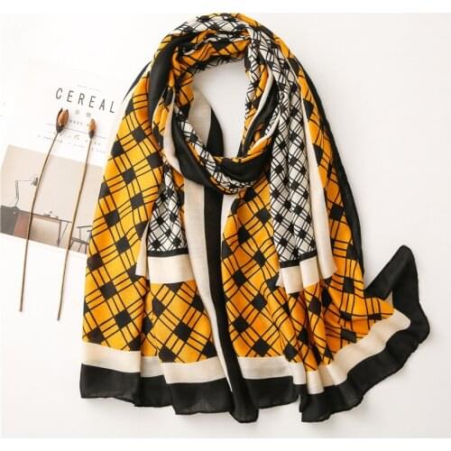 Spain Fashion Women Viscose Scarf Luxury Geometric Plaid Beach Hijab Shawls and Wraps Foulard Echarpe Brand Designer 180*90Cm