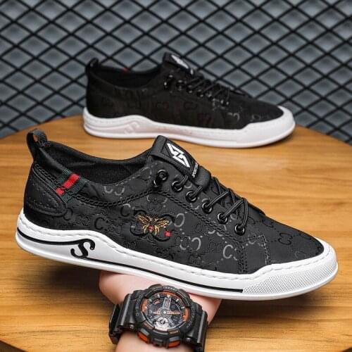 China National Tide Series Umbrella Cloth Summer Letter Canvas Shoes Men Sneakers Comfortable Tenis Masculino Zapatillas Hombre