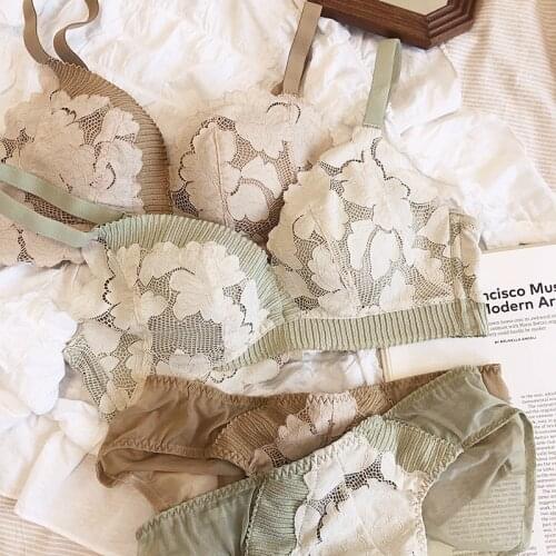Wriufred Gathering bra panties lace no steel ring upper thin lower thickness breathable breast milk soft soft cup underwear set