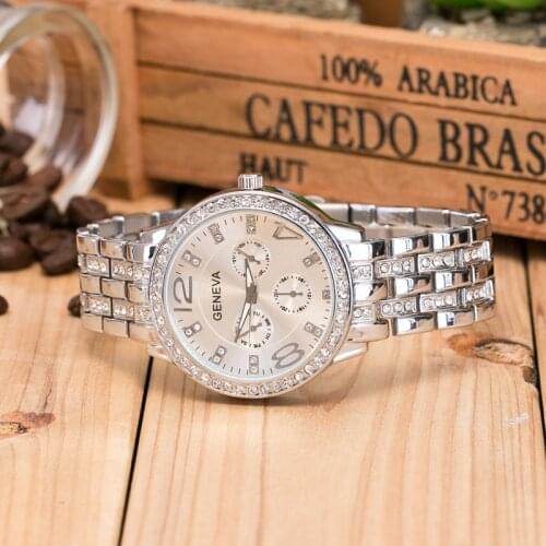 Geneva Fashion Diamond Watch Steel Belt Business Casual Quartz Versatile Watch Boutique Gift Clock