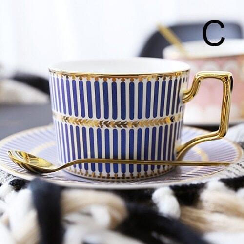 Top Grade Nordic Bone China Coffee Cup Creative European Tea Cup Set And Saucer Home Party Afternoon Tea Teacup Porcelain Nice G