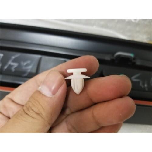 CLIP,SIDE MOULDING.OVER FENDER，SIDE AIRDAM FOR OUTLANDER ECLIPSE CROSS LANCER PAJERO ，OEM：MU000573 （8.2×10