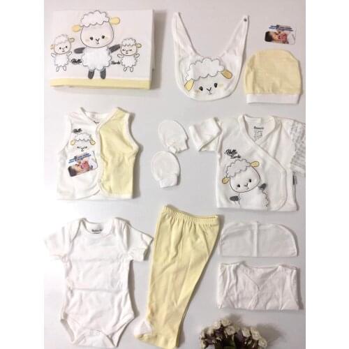 Cute Lamb Family Hospital Output Set Male Yellow 10 Piece Soft 100% Cotton Baby Gift Layette Baby Set 0-3 9,9-12months baby Set